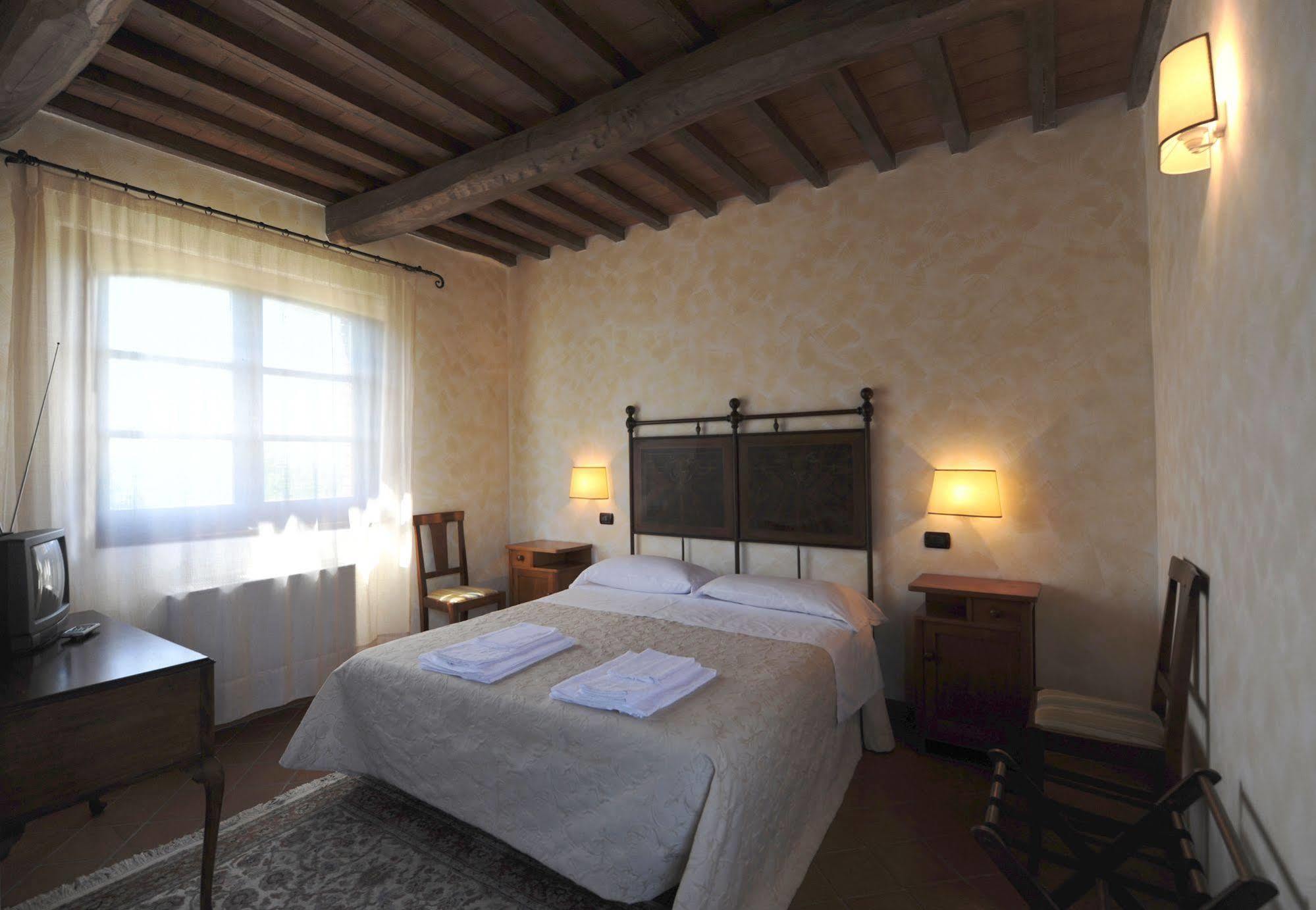Relais Le Ginestre Villa ซาตูร์เนีย ภายนอก รูปภาพ