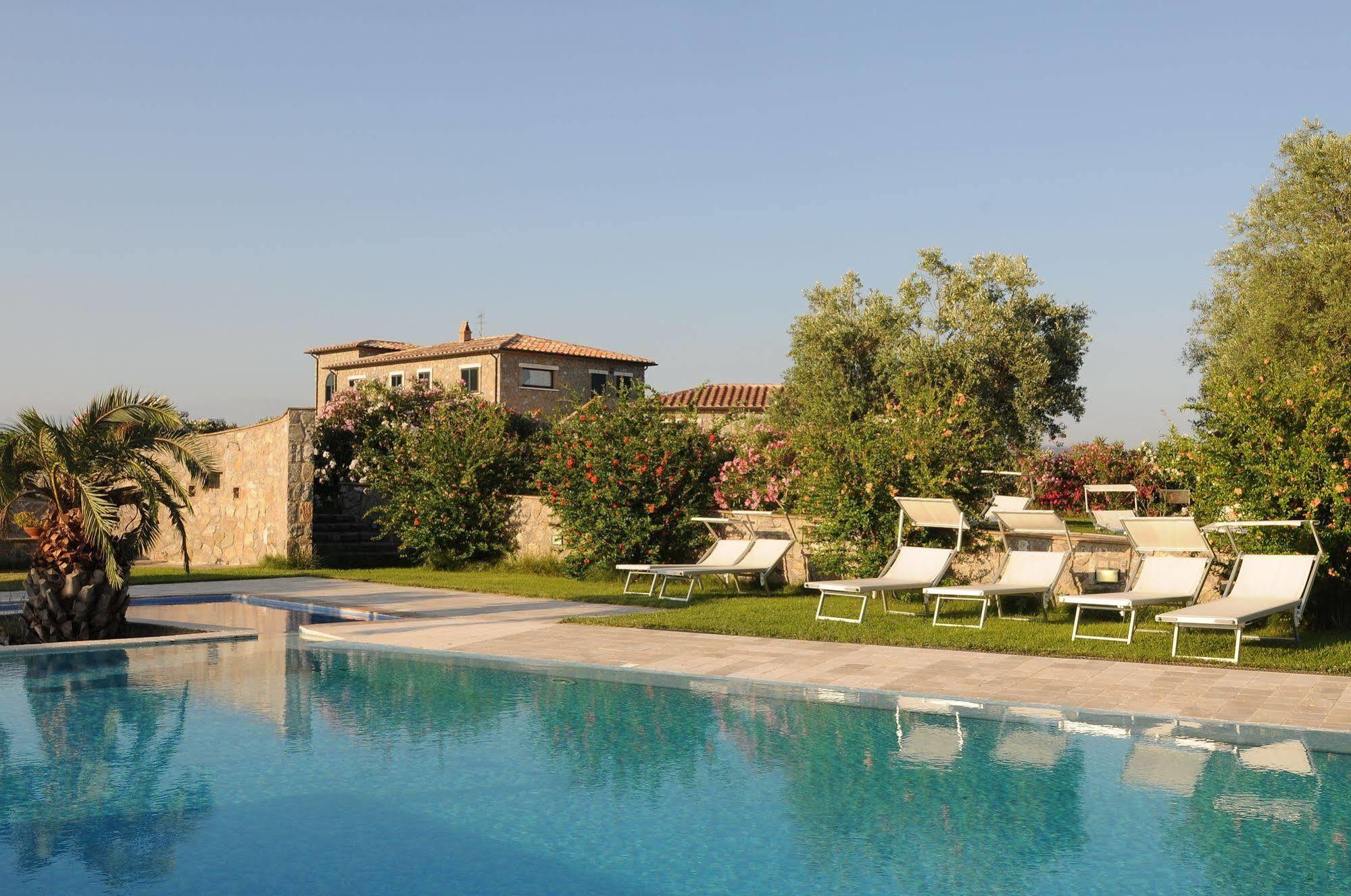 Relais Le Ginestre Villa ซาตูร์เนีย ภายนอก รูปภาพ